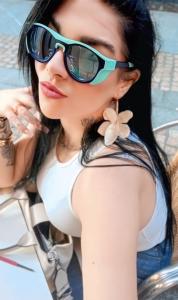 643037564: Chica busca chico en Lugo