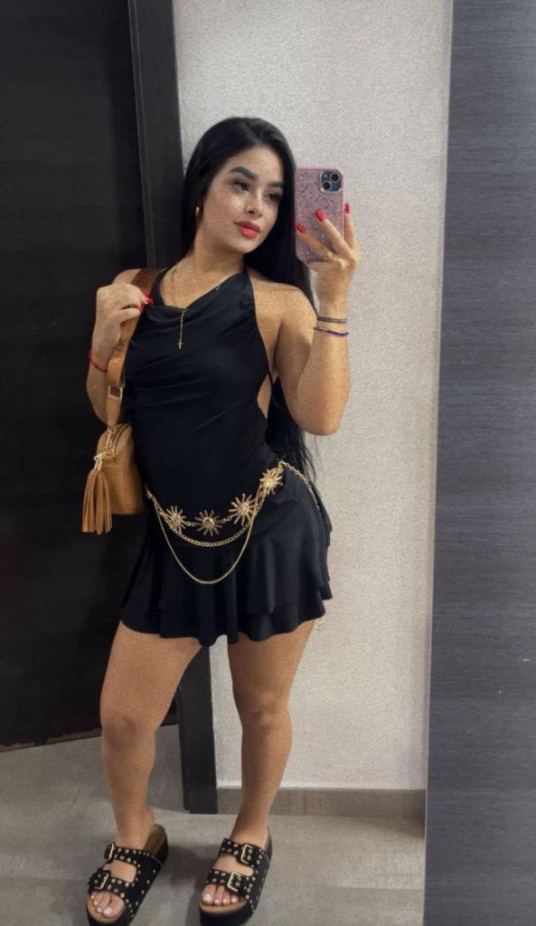 Chica busca chico en Ibiza: 