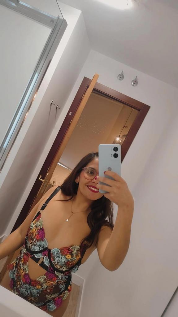 Chica busca chico en Sevilla: 