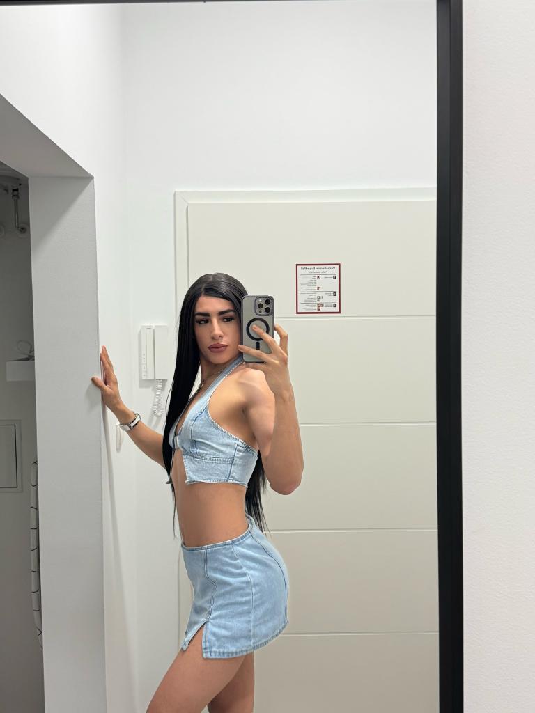 613933592: Transexual en Alicante