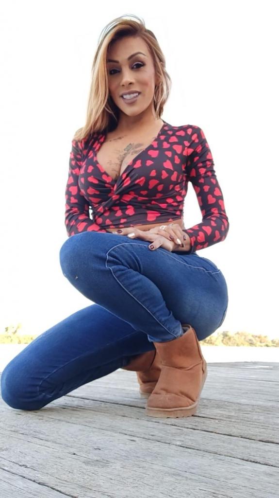 672831800: Travesti en Vizcaya