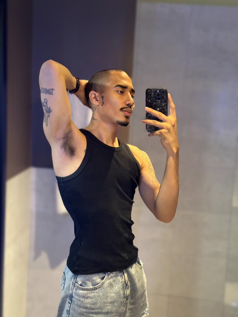 610924347: Chico busca chica en Madrid