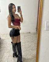 643420729: Chica busca chico en Barcelona