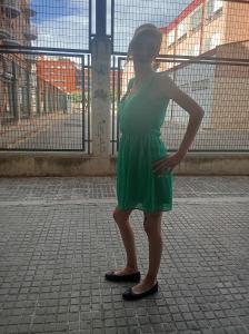 614629030: Chica busca chico en Valencia
