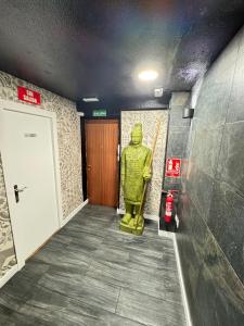 698947098:  en Alicante