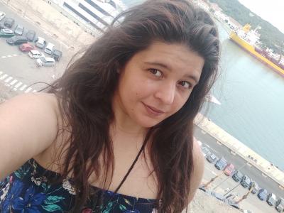 611325862: Chica busca chico en Barcelona