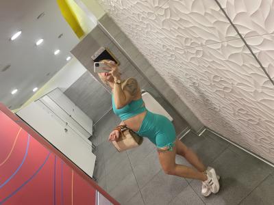 603525870: Chica busca chico en Sevilla