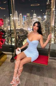 654353903: Chica busca chico en Ibiza