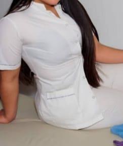 617796957: Chica busca chico en Sevilla