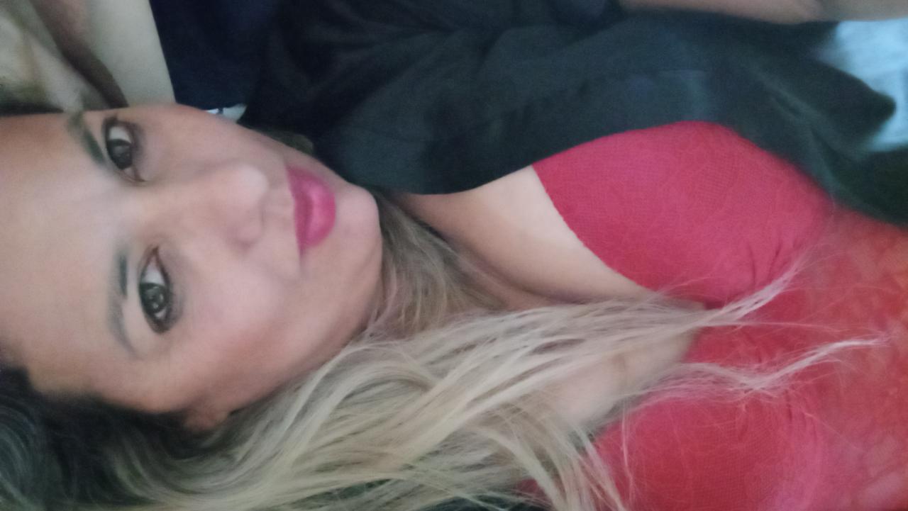 Chica busca chico en Orense: 