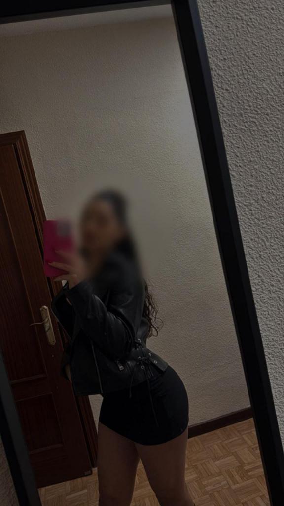 624419122: Chica busca chico en Madrid