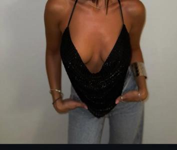 634117011: Chica busca chico en León