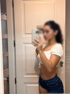 614982840: Chica busca chico en Madrid