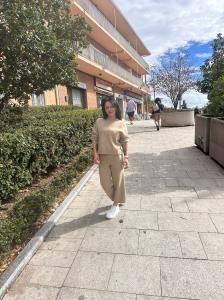 643168675: Chica busca chico en Madrid