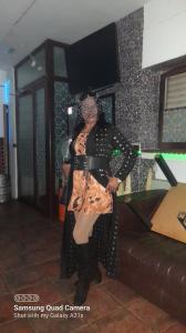 613384358: Chica busca chico en Málaga