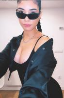 654569956: Chica busca chico en Madrid