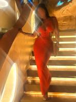 652037056: Chica busca chico en Barcelona