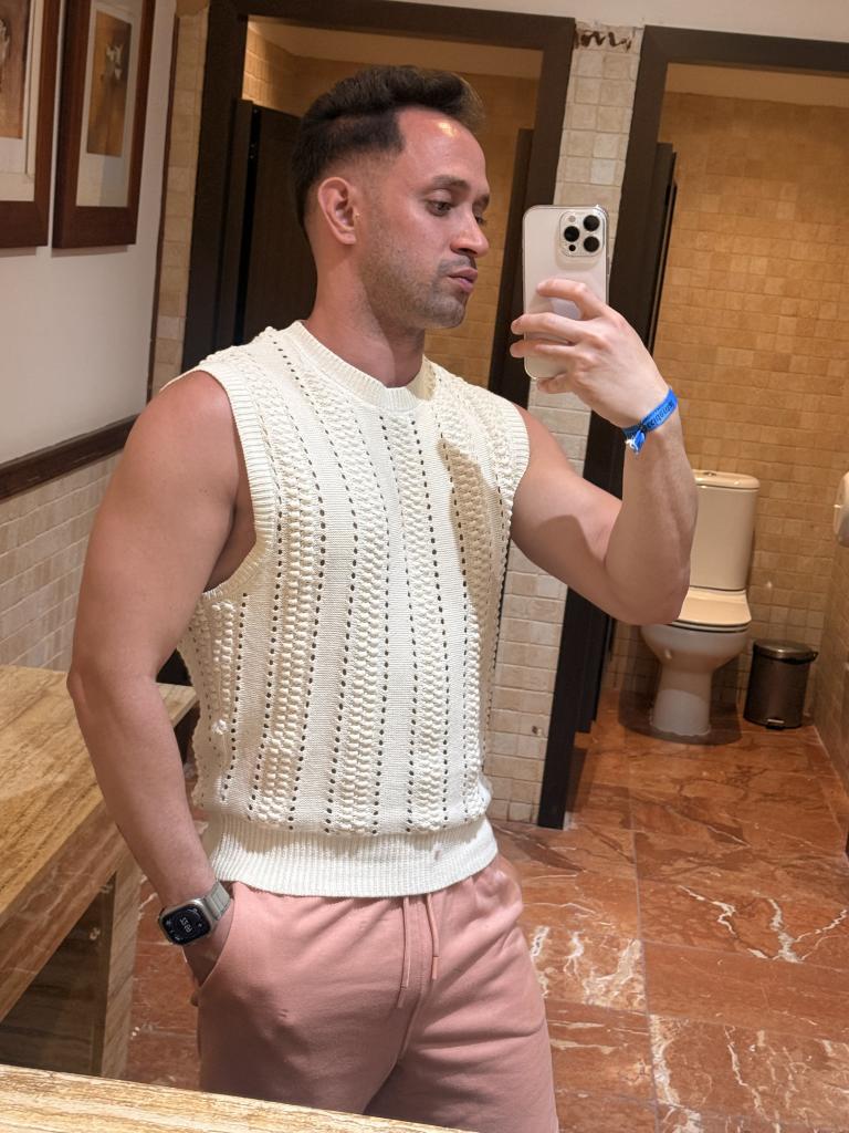 610956378: Chico busca chica en Las Palmas