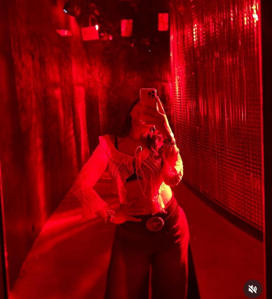 611772272: Chica busca chico en Asturias