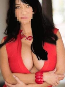 614792839: Chica busca chico en Lérida