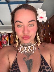 671885906: Chica busca chico en Madrid