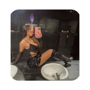 613658249: Chica busca chico en Albacete