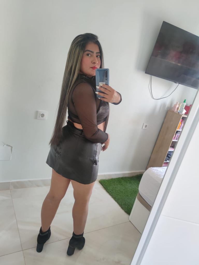 677837117: Chica busca chico en Madrid
