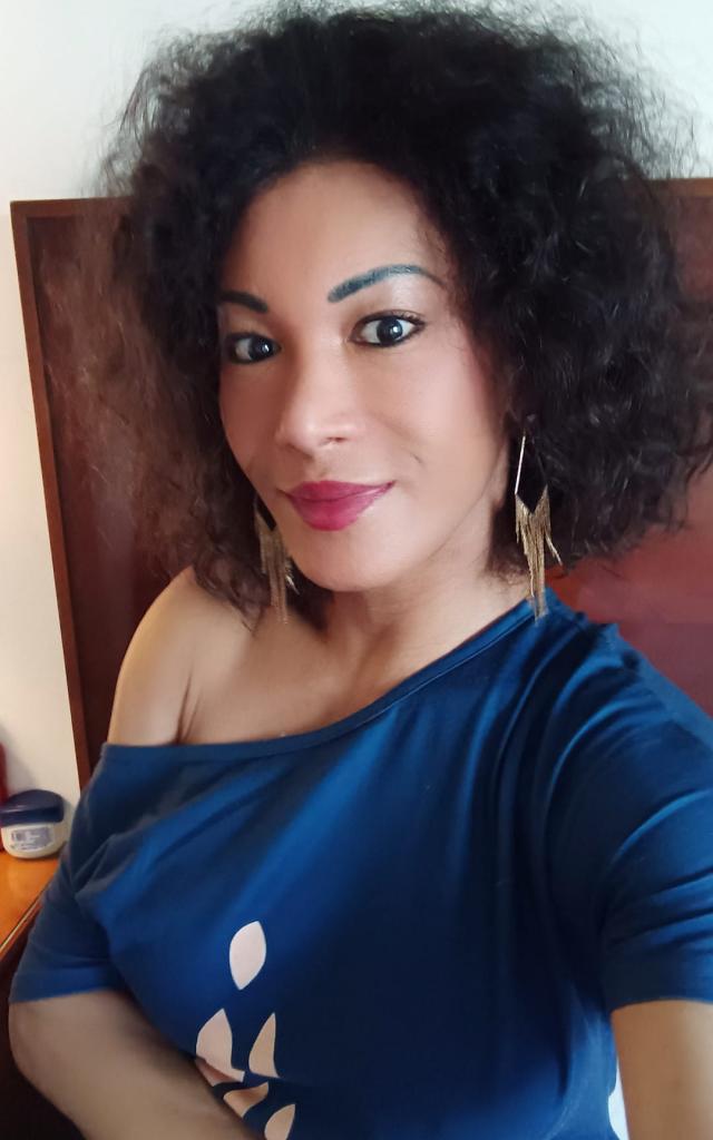 622325258: Transexual en La Coruña