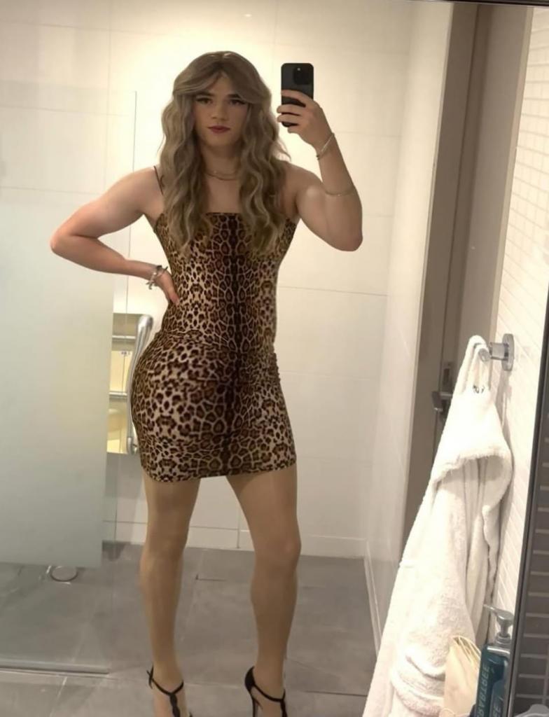 610115958: Transexual en Jaén