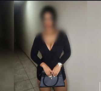 695472871: Chica busca chico en Valencia