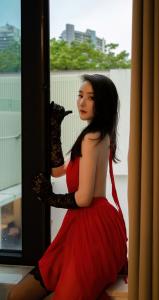 696678460: Chica busca chico en Barcelona