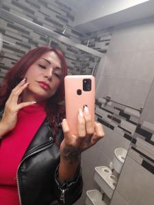 614328857: Transexual en Tarragona