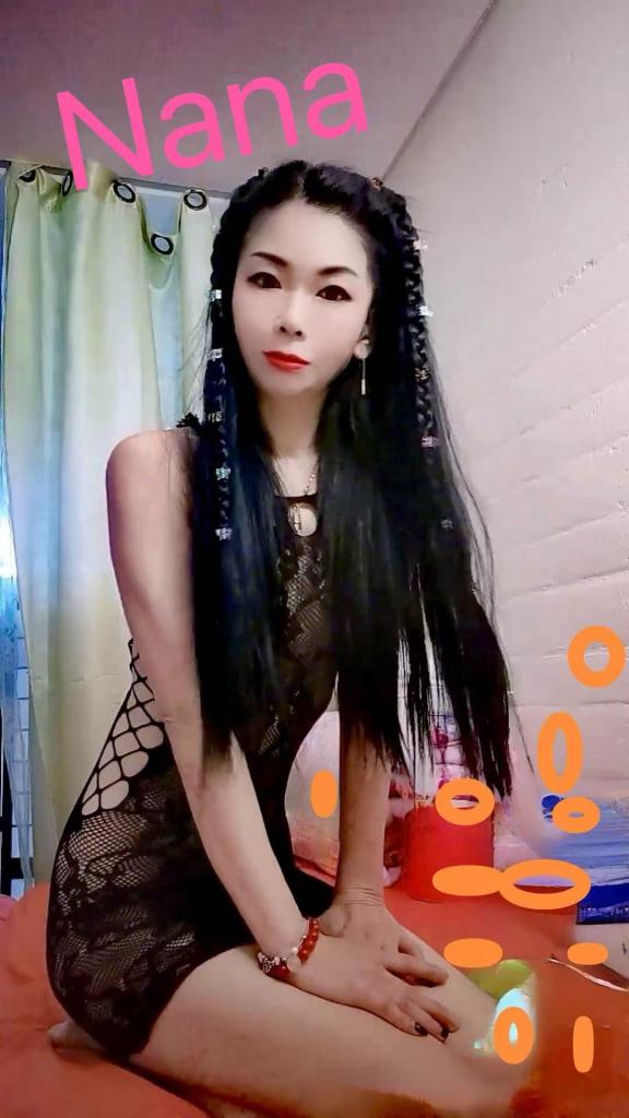 685077097: Chica busca chico en Barcelona