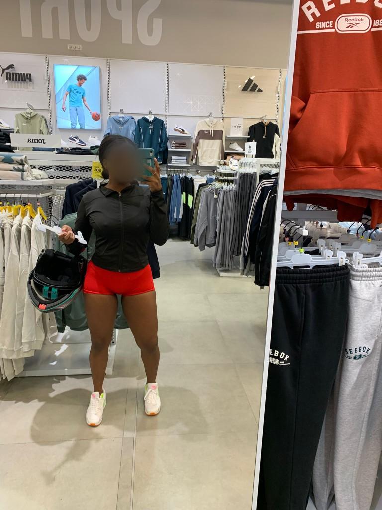 627709063: Chica busca chico en Tarragona