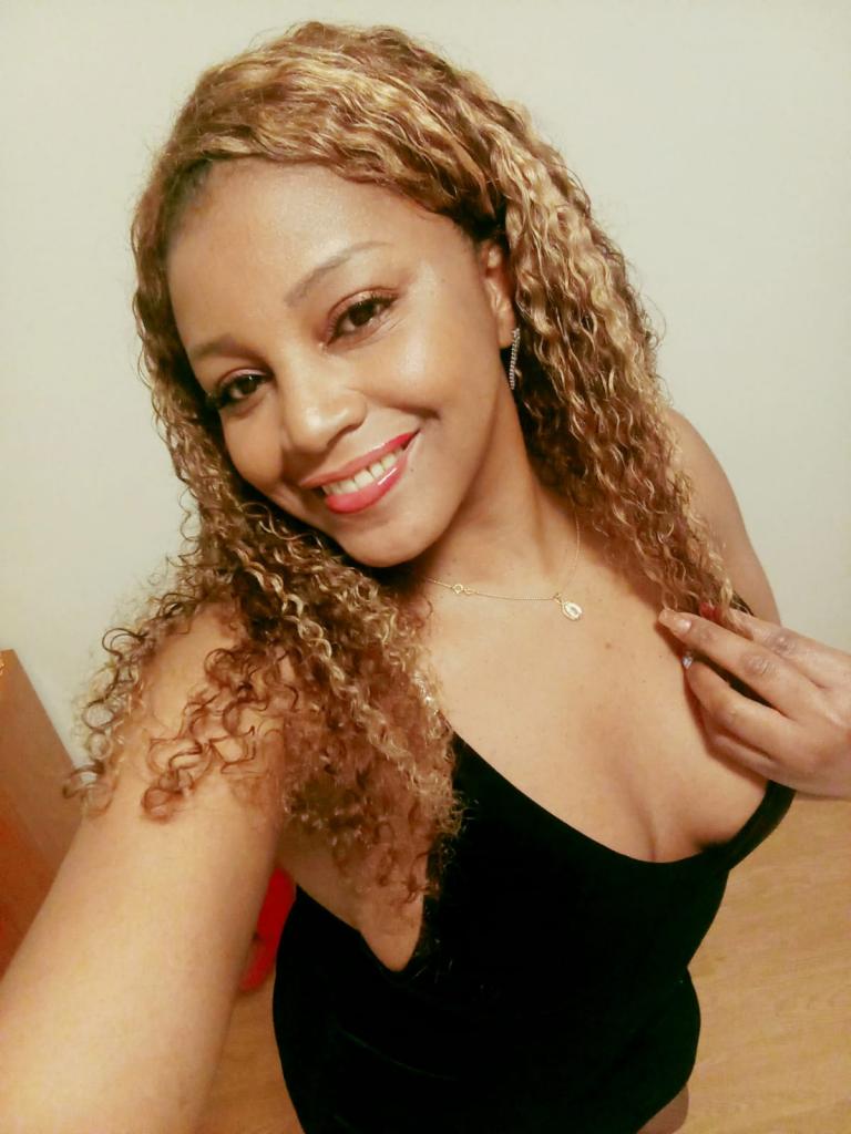 613104732: Chica busca chico en Navarra