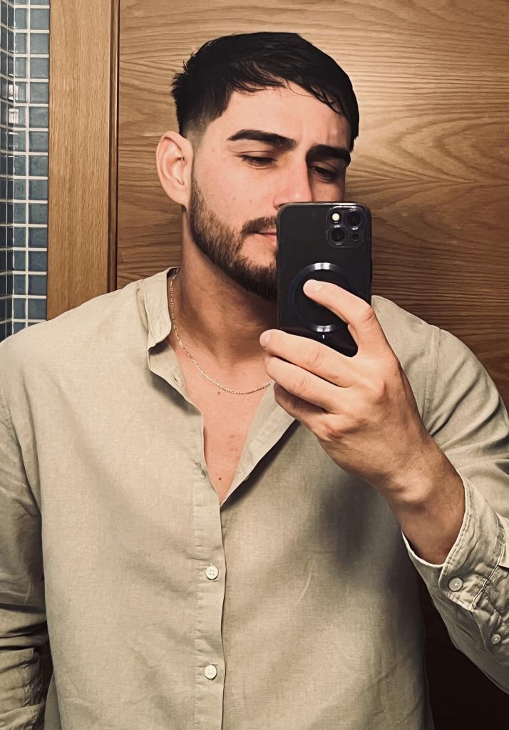 641617963: Chico busca chica en Lérida