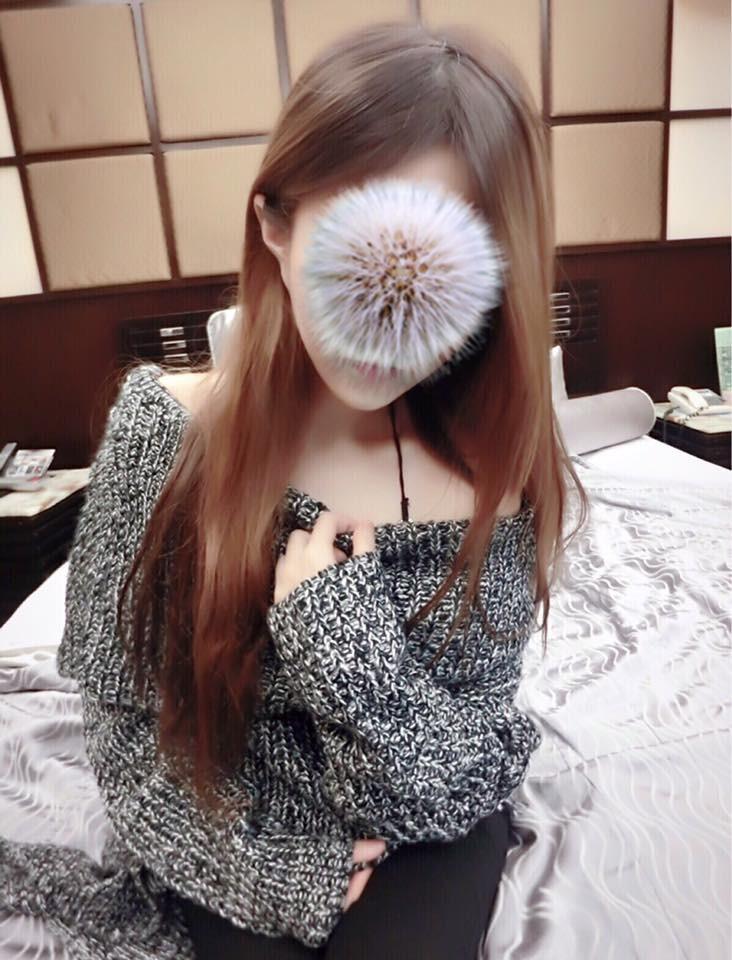 663195377: Chica busca chico en Madrid