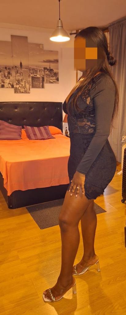 Chica busca chico en Orense: 