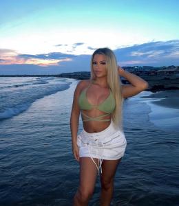 671835119: Chica busca chico en Málaga