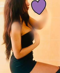 661127405: Chica busca chico en Murcia