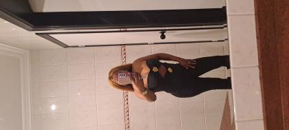 686837643: Chica busca chico en Orense