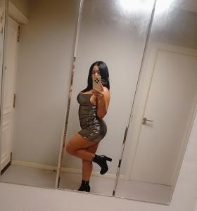 602373465: Chica busca chico en Navarra