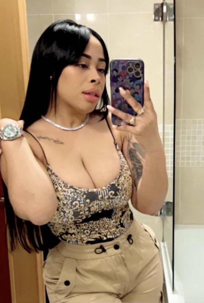 Chica busca chico en Barcelona: 