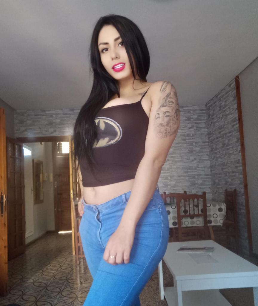 604274372: Chica busca chico en Almería