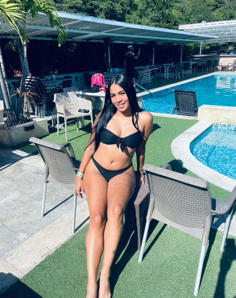 603308155: Chica busca chico en Córdoba