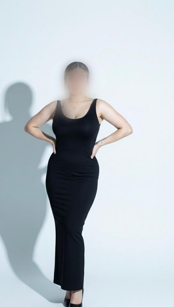 677007406: Chica busca chico en Madrid