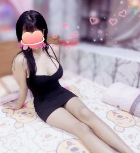 677438935: Chica busca chico en Valencia