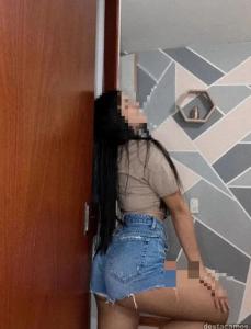 602699137: Chica busca chico en Pontevedra