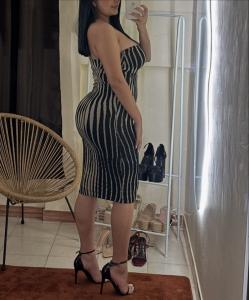 641880298: Chica busca chico en Granada
