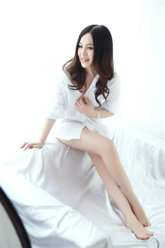 692252676: Chica busca chico en Madrid